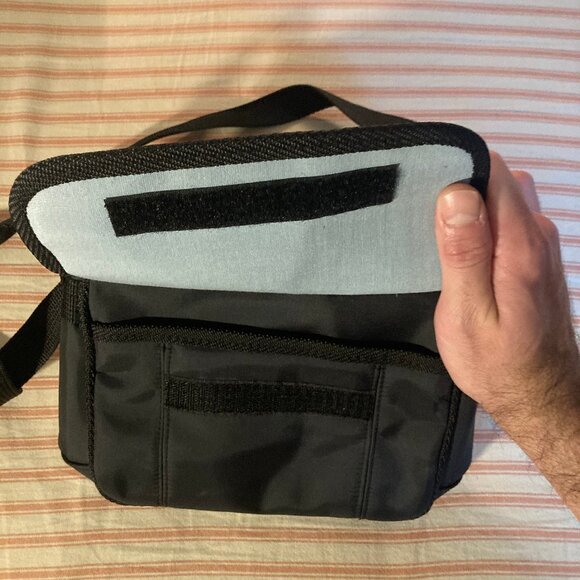 Black Fanny Pack / Crossbody bag - Picture 5 of 5